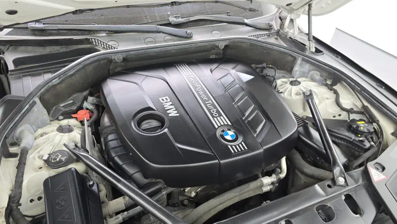 BMW 5-Series Gran Turismo