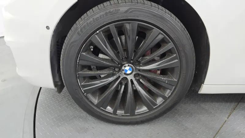 BMW 5-Series Gran Turismo