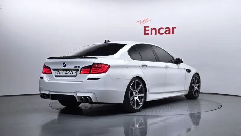 BMW M5