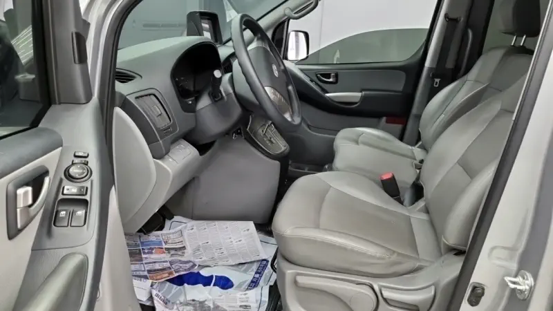 Hyundai Grand Starex