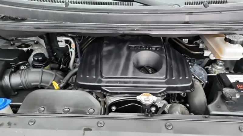 Hyundai Grand Starex