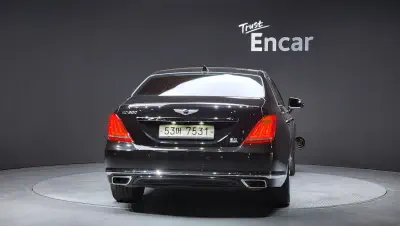 Genesis EQ900