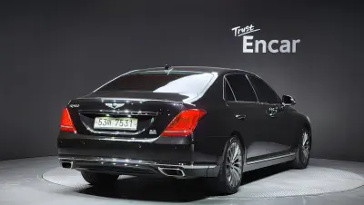 Genesis EQ900
