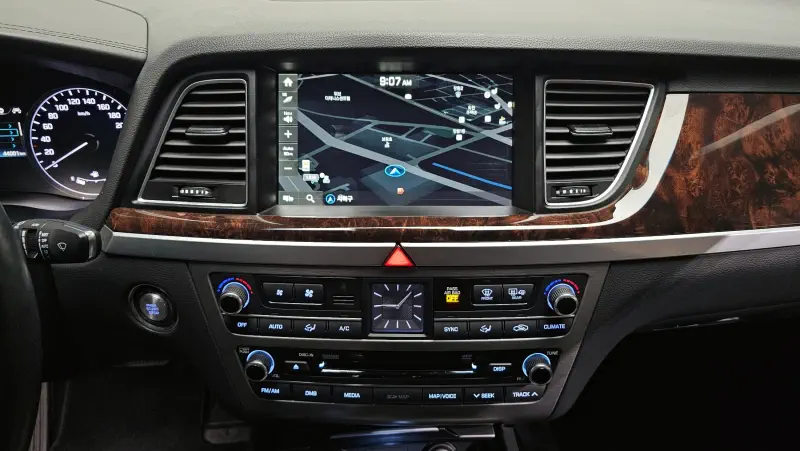 Hyundai Genesis