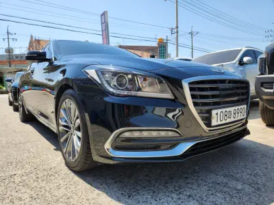 Hyundai Genesis