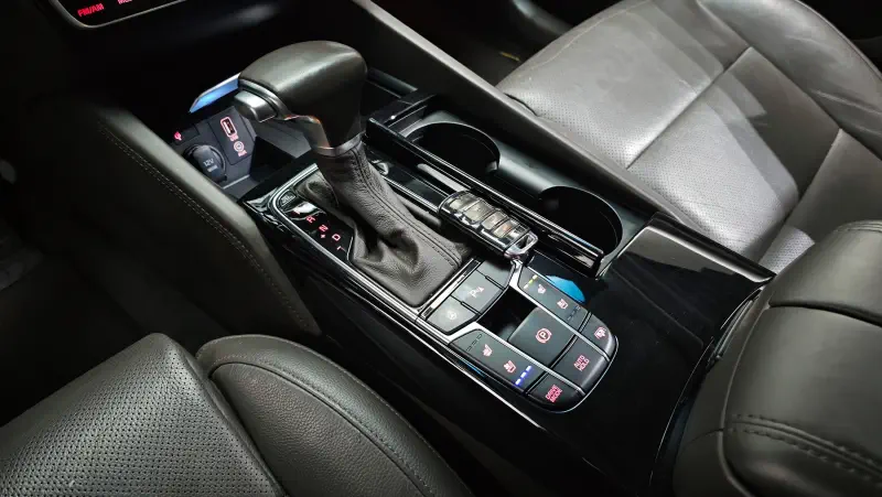 Kia K7