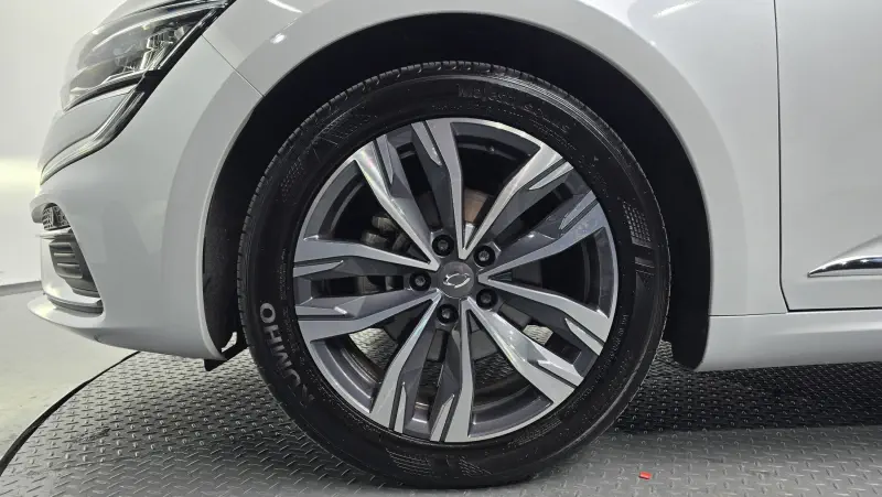 Renault Samsung SM6