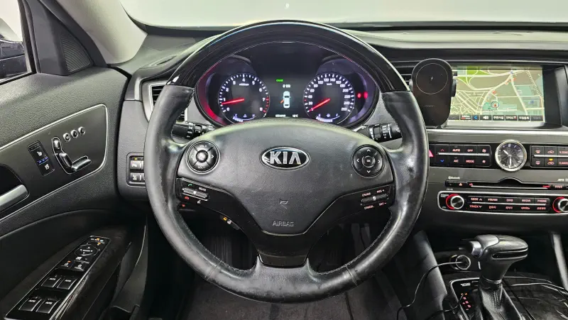 Kia K9