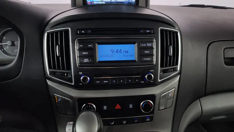 Hyundai Grand Starex