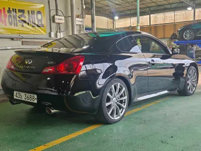 Infiniti G37