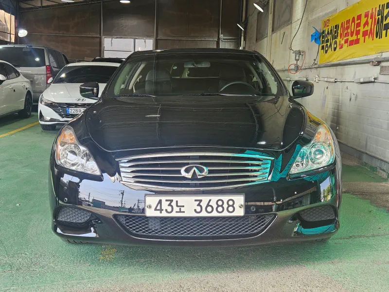 Infiniti G37