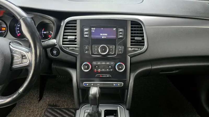 Renault Samsung SM6