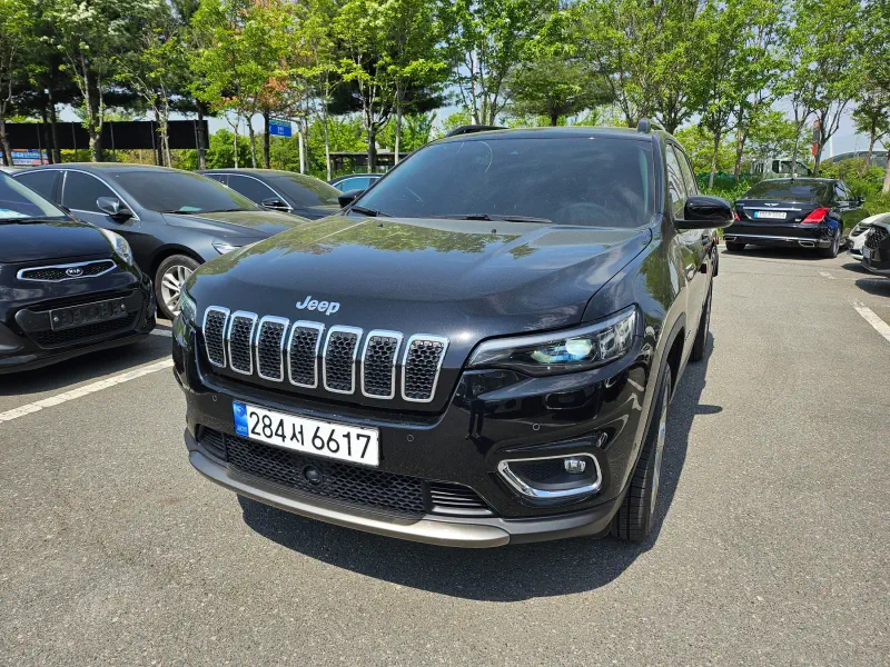 Jeep Cherokee