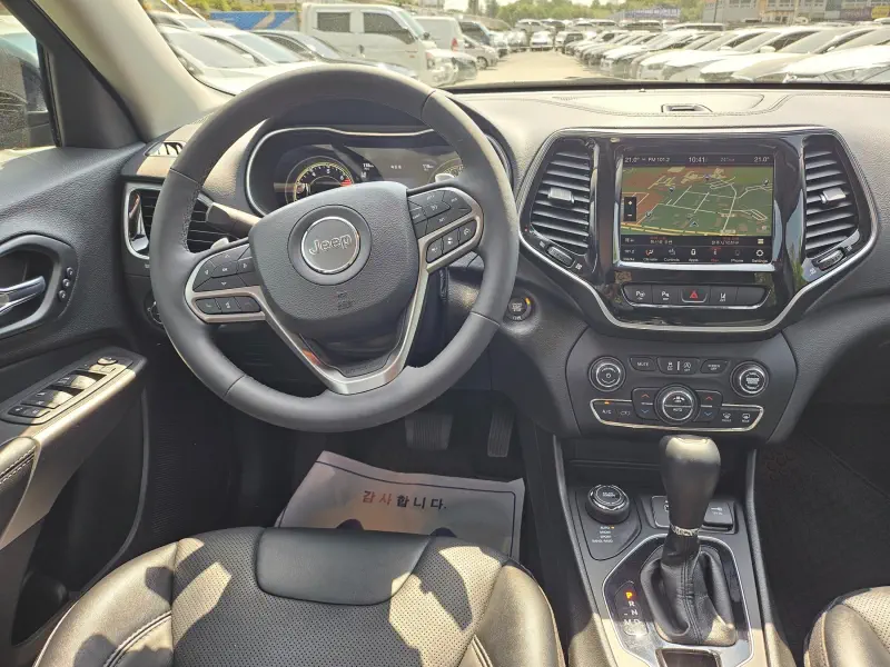 Jeep Cherokee