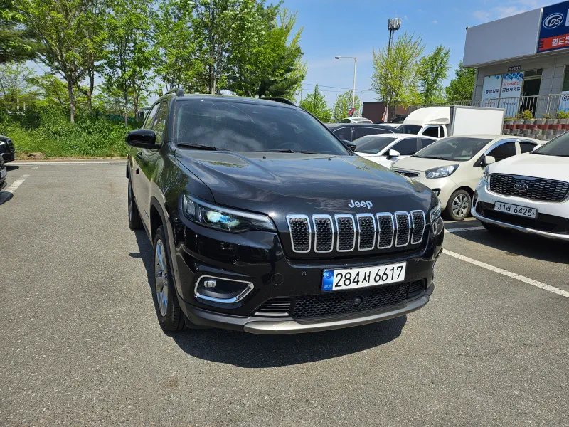 Jeep Cherokee