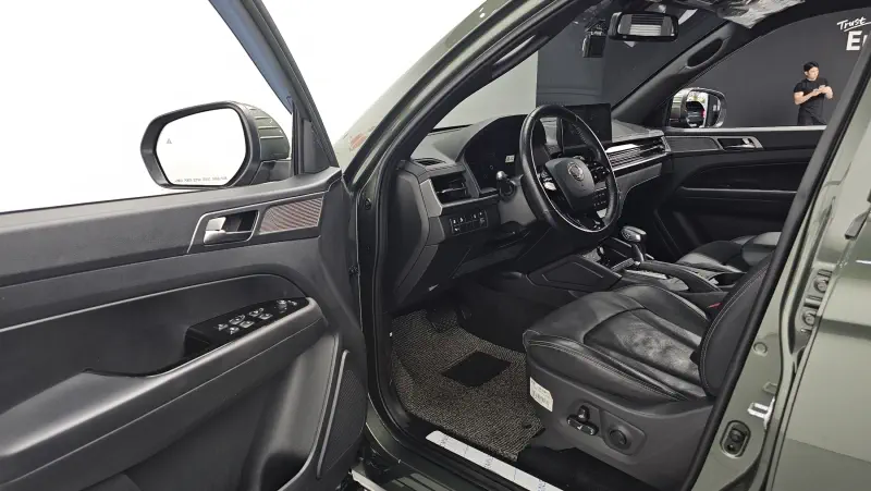 SsangYong Rexton Sports Khan