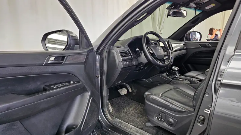 SsangYong Rexton Sports Khan