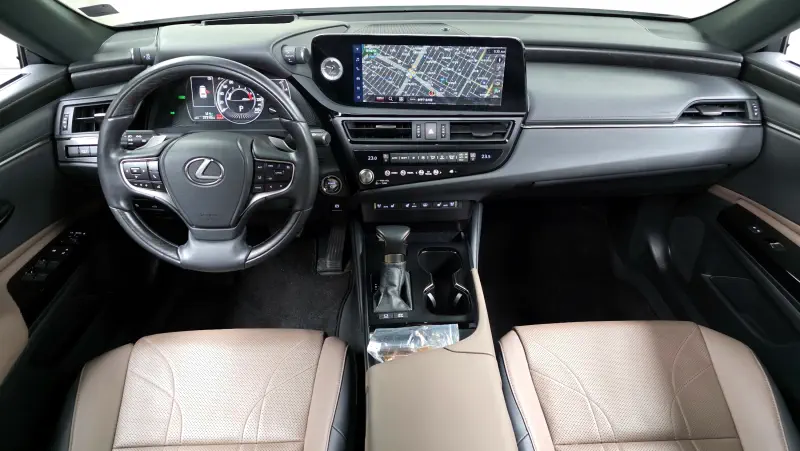 Lexus ES300h