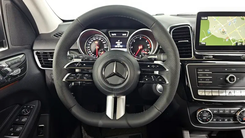 Mercedes-Benz GLE-Class
