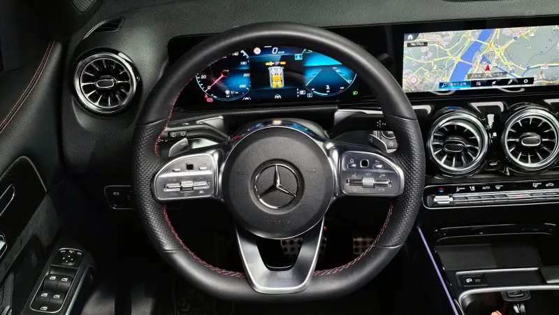 Mercedes-Benz GLB-Class