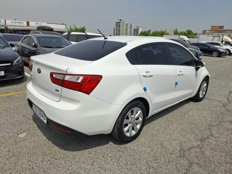 Kia pride
