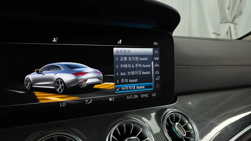 Mercedes-Benz CLS-Class
