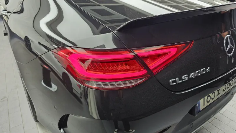 Mercedes-Benz CLS-Class