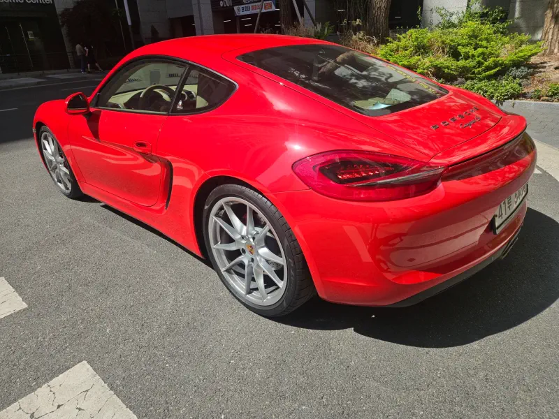 Porsche CAYMAN