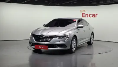 Renault SM6