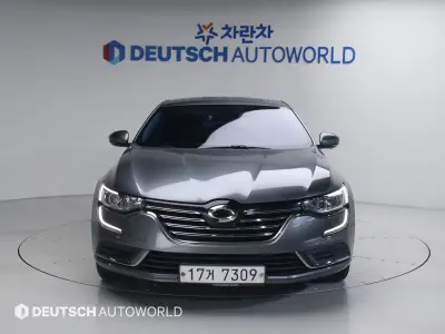 Renault SM6