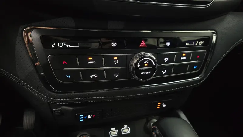 SsangYong Rexton Sports Khan