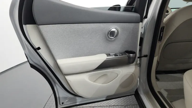 Genesis GV60