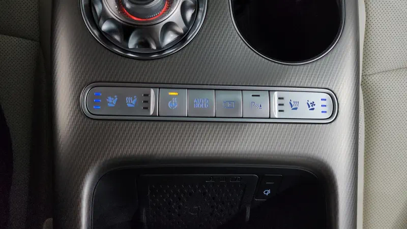 Genesis GV60