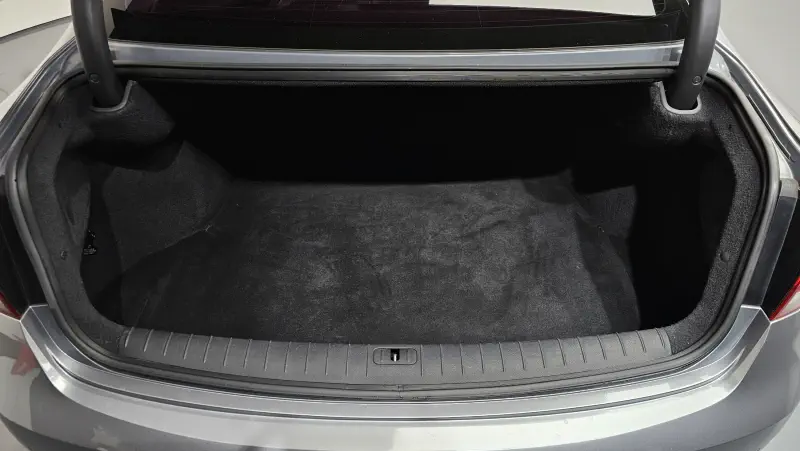 Hyundai Aslan