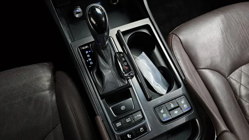Hyundai Aslan