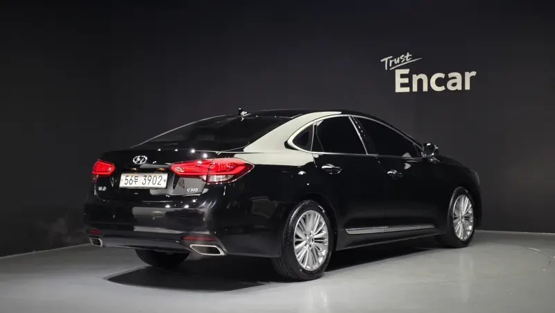 Hyundai Aslan