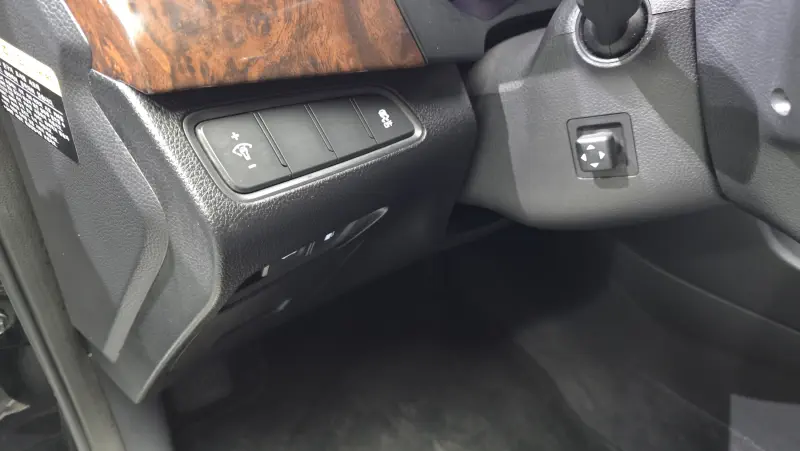 Hyundai Aslan