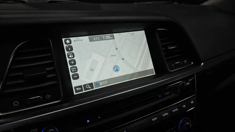 Hyundai Aslan