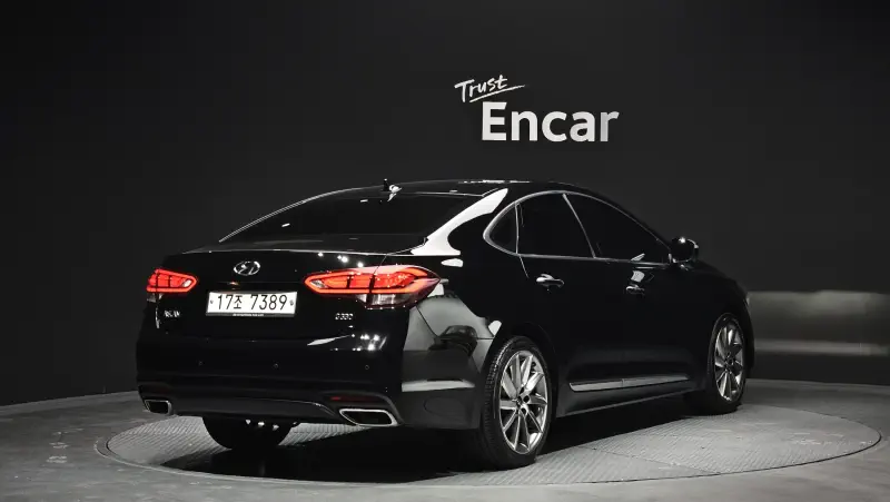 Hyundai Aslan