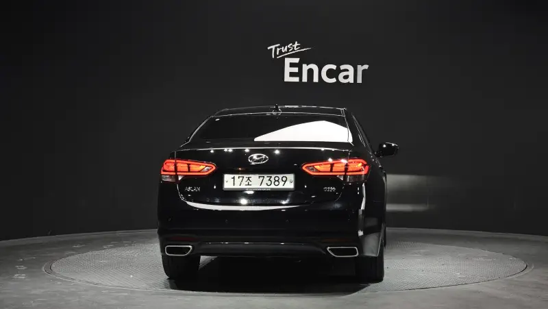 Hyundai Aslan