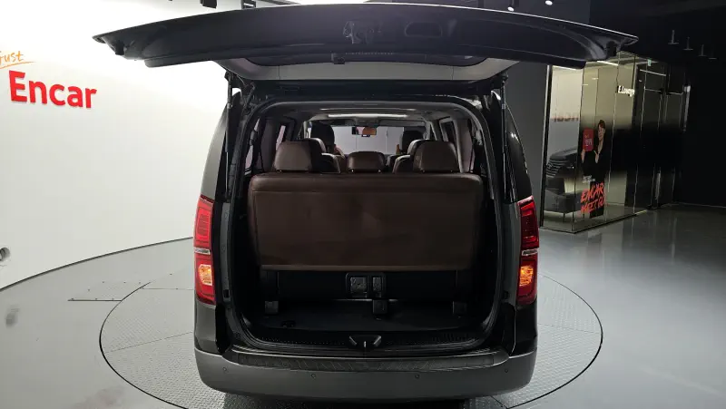 Hyundai Grand Starex