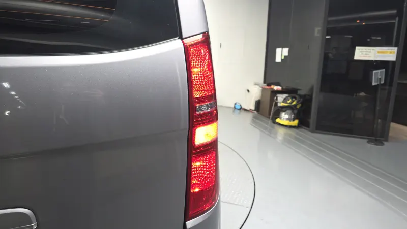 Hyundai Grand Starex