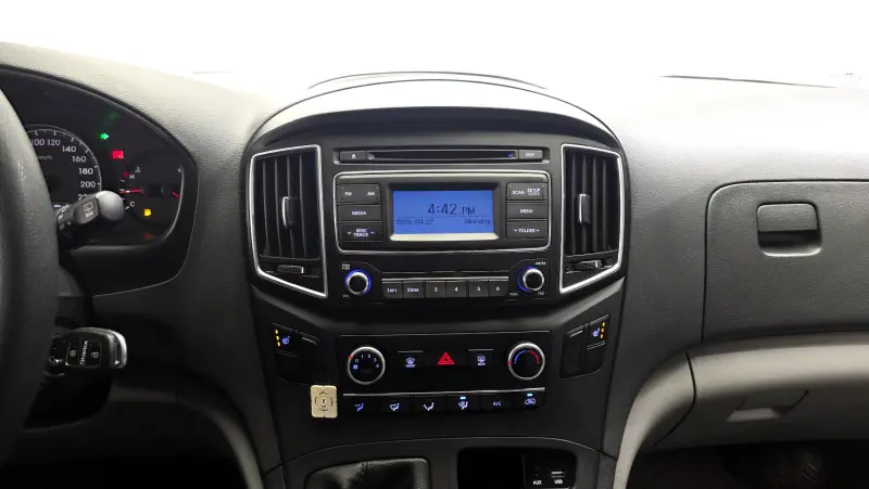 Hyundai Grand Starex