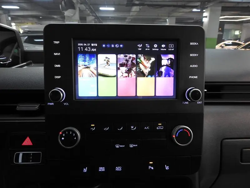 Hyundai Staria