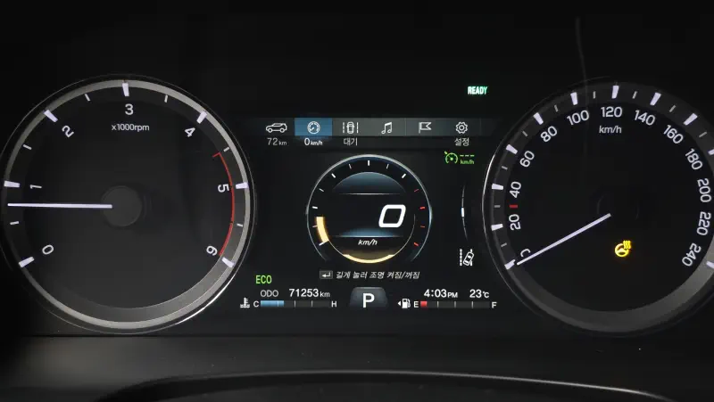 SsangYong Rexton Sports Khan