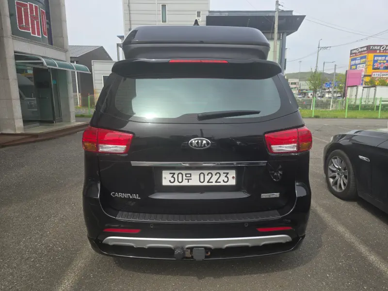 Kia Carnival
