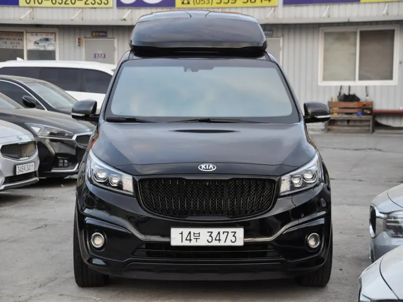 Kia Carnival