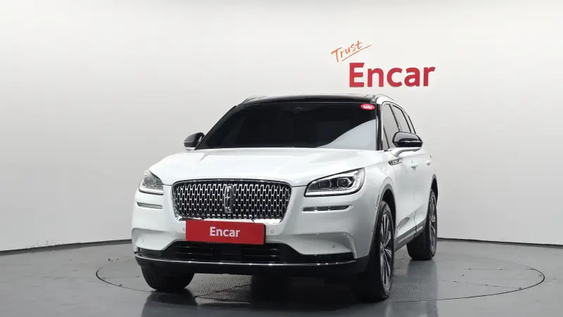 Lincoln Corsair