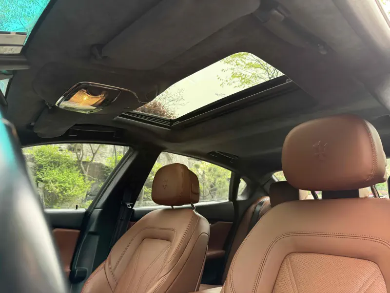 Maserati Quattroporte