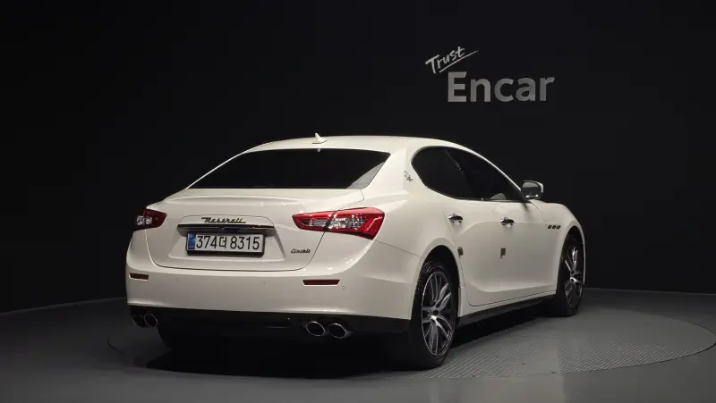Maserati Ghibli